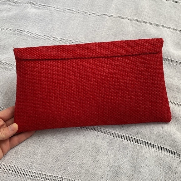 American Vintage red woven clutch. - Picture 3 of 11